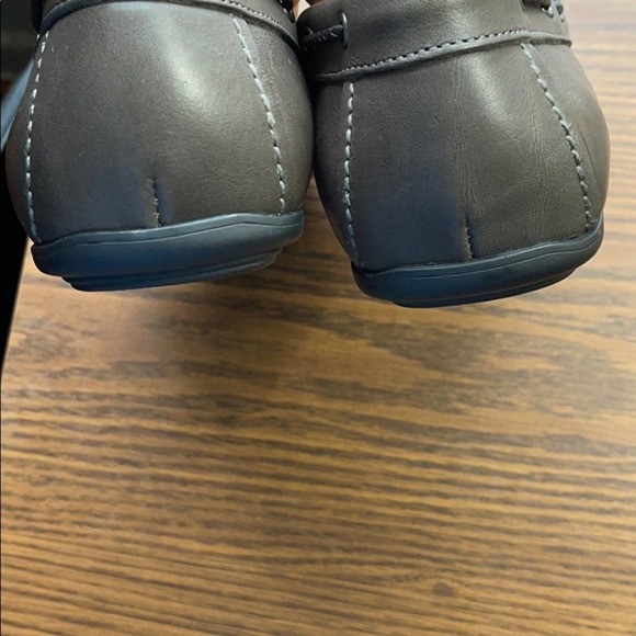 Brand new men’s gray science in style vionic shoes main image 5